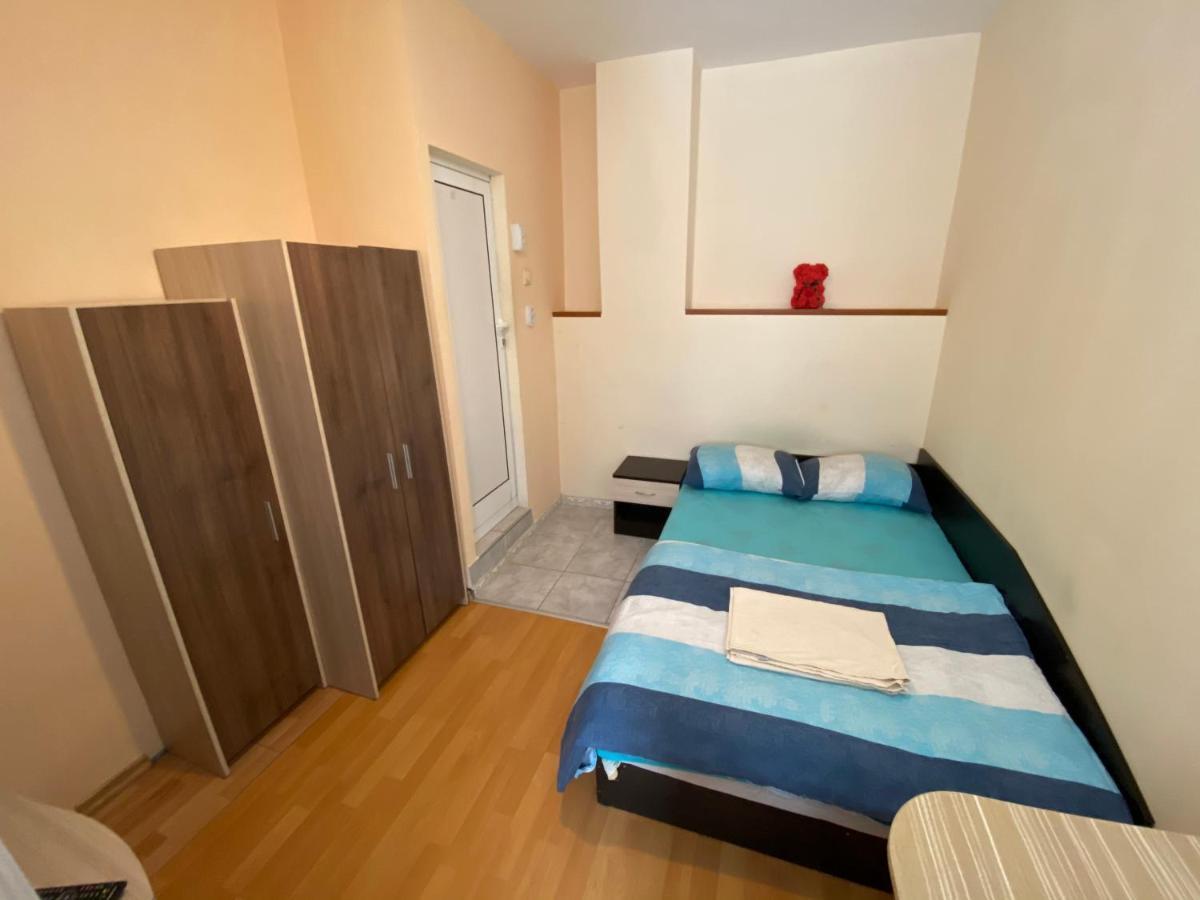Top Center Studio 2 Min To The Beach Apartment Varna Luaran gambar